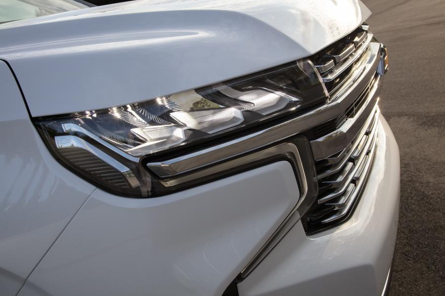 Детали экстерьера Chevrolet Suburban 2020 года  (фото 8 из 13)